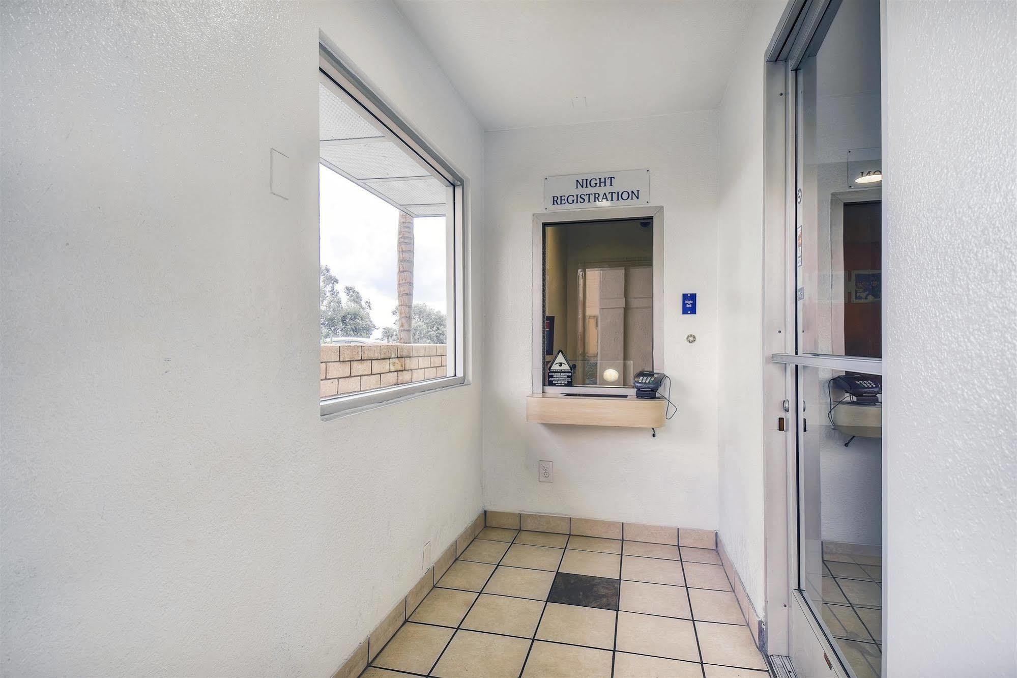 Motel 6-Chino, CA - Los Angeles Area Exterior foto